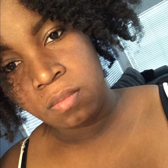 Meet your Posher, Autumn - Picture 1 of 1